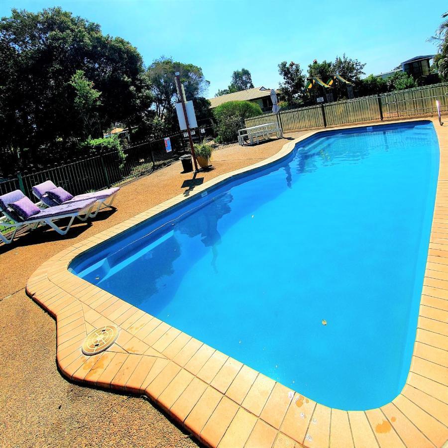Bundaberg East Cabin And Tourist Park Ngoại thất bức ảnh